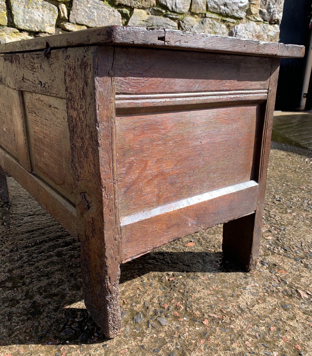 Small 17th Century Devon Oak Coffer View XXI