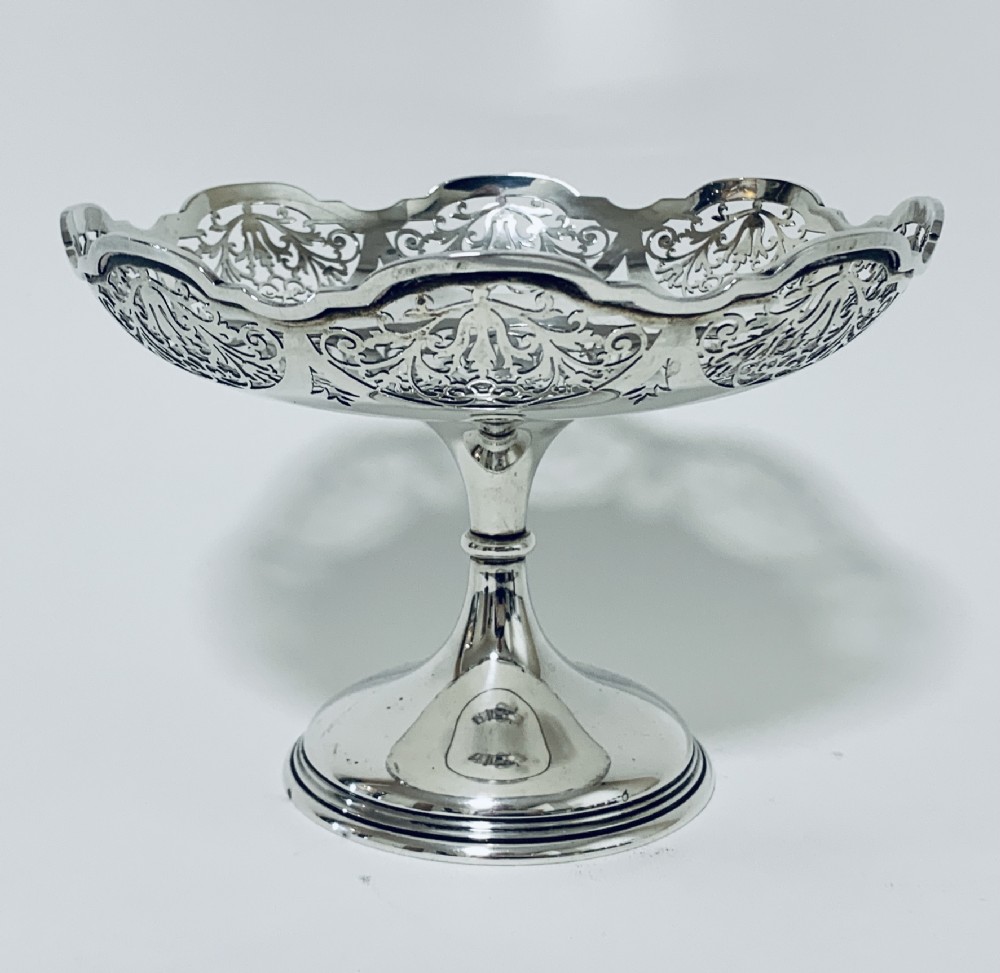 Quality Antique Solid Sterling Silver Comport Tazza 