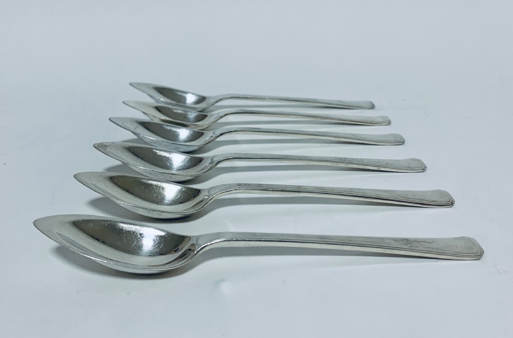 Set of 6 Antique Solid Silver Grapefruit Spoons View III