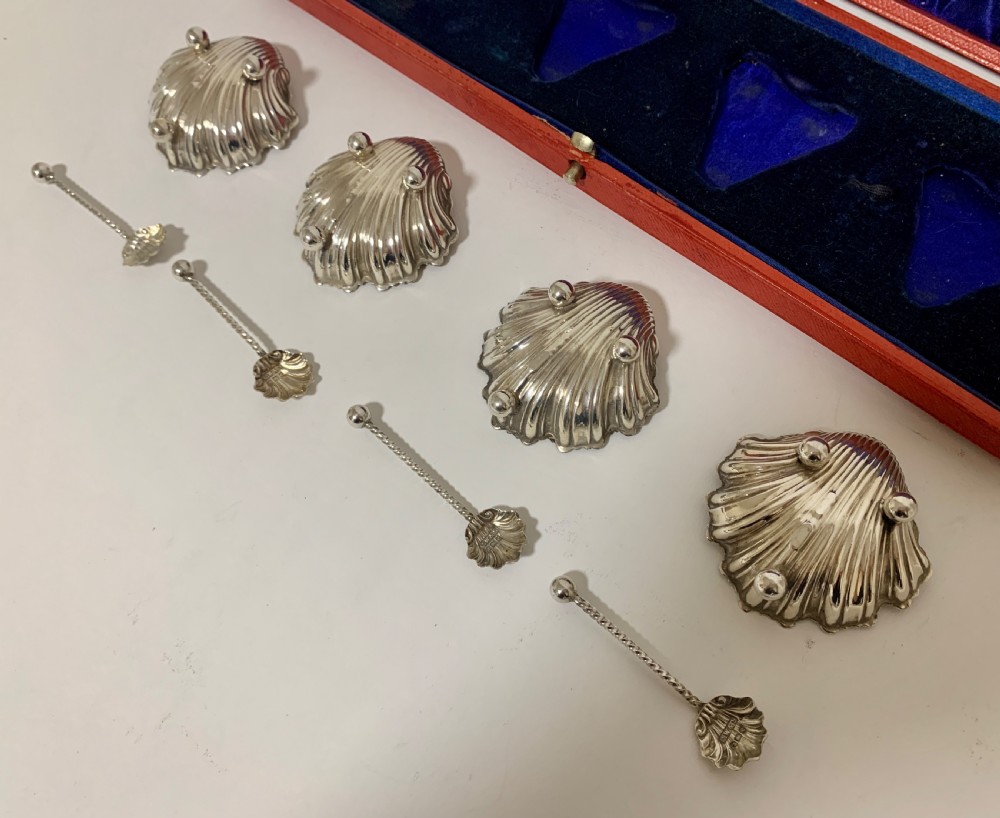 Set of 4 Antique Solid Silver Shell Salts and Spoons View V