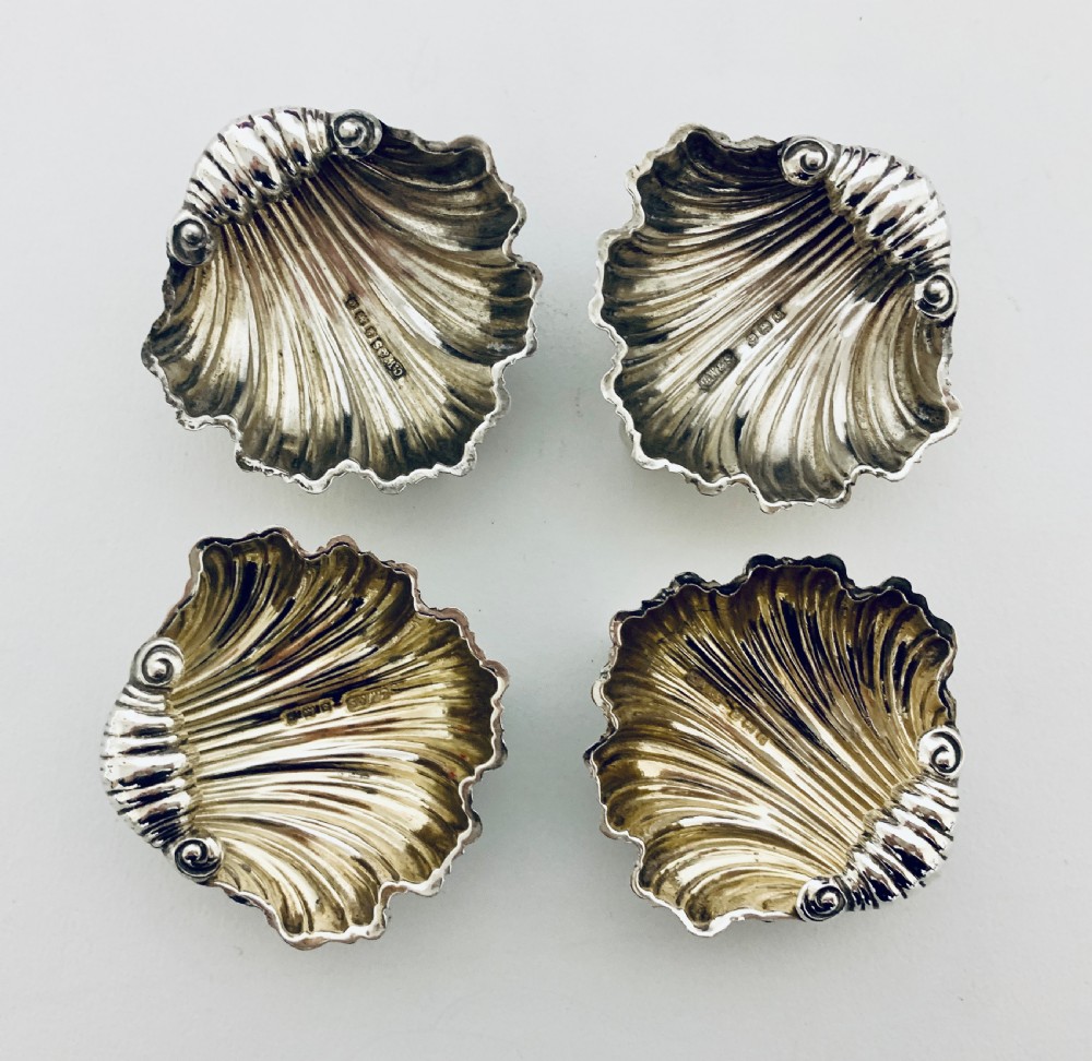 Set of 4 Antique Solid Silver Shell Salts and Spoons View VII