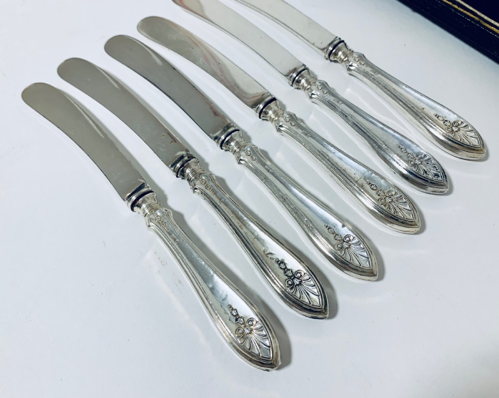 Set of 6 Antique Sterling Silver Butter Knives in Original Box View XI