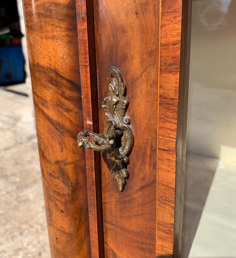 Victorian Walnut Credenza Display Cabinet View XI