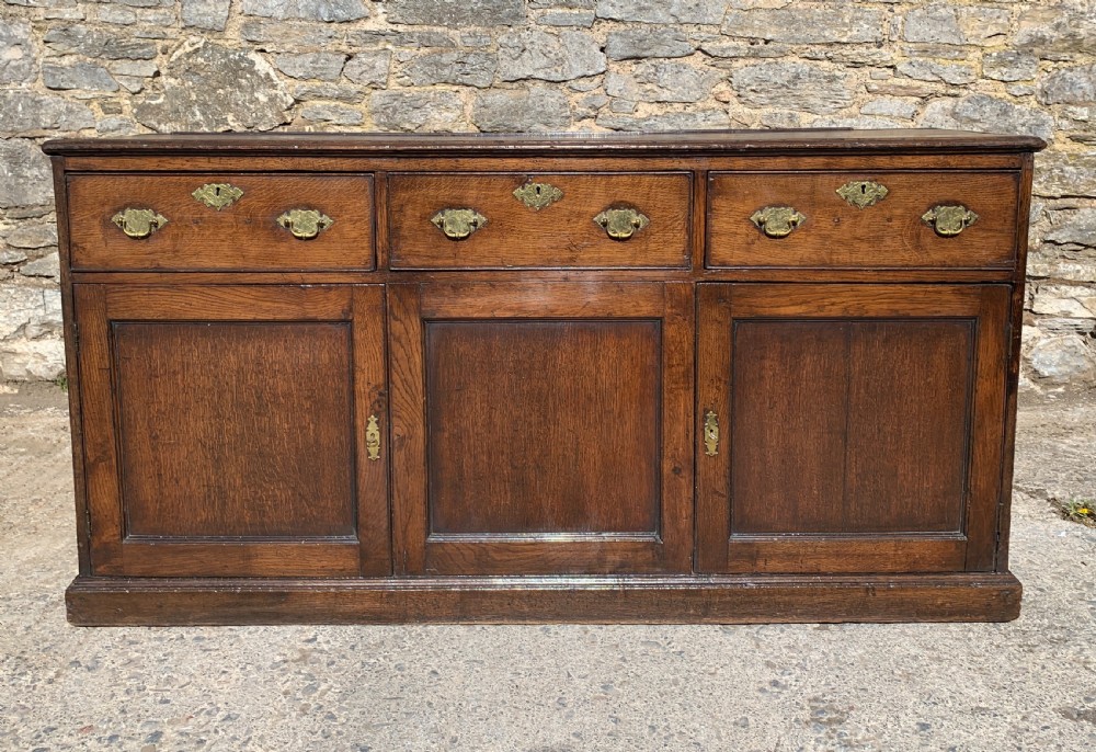Georgian Oak Dresser Base
