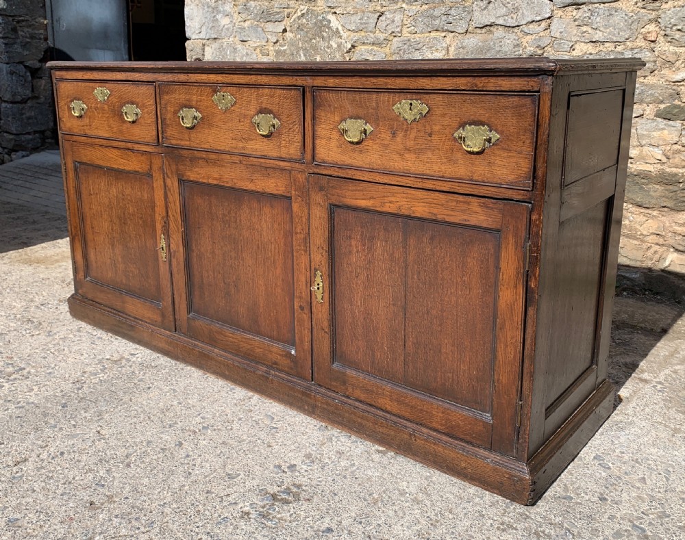 Georgian Oak Dresser Base View IV