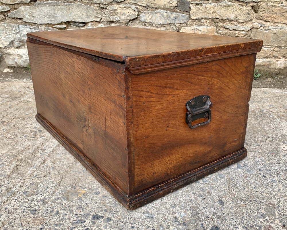 Antique Elm Blanket Box View XVIII