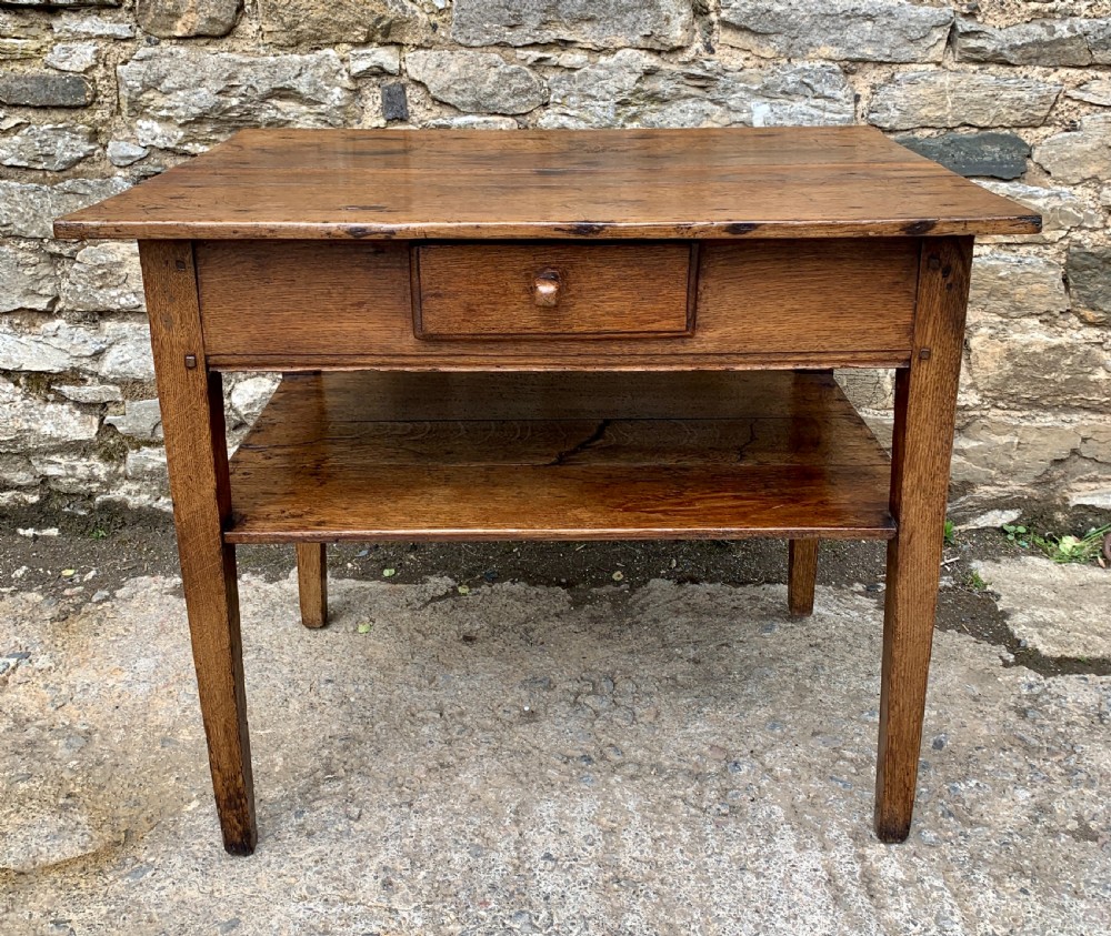 Antique Country Oak Side Table with Shelf View II
