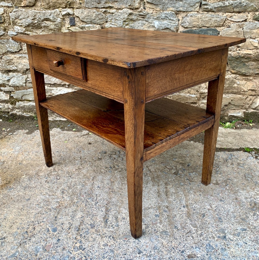 Antique Country Oak Side Table with Shelf View VI