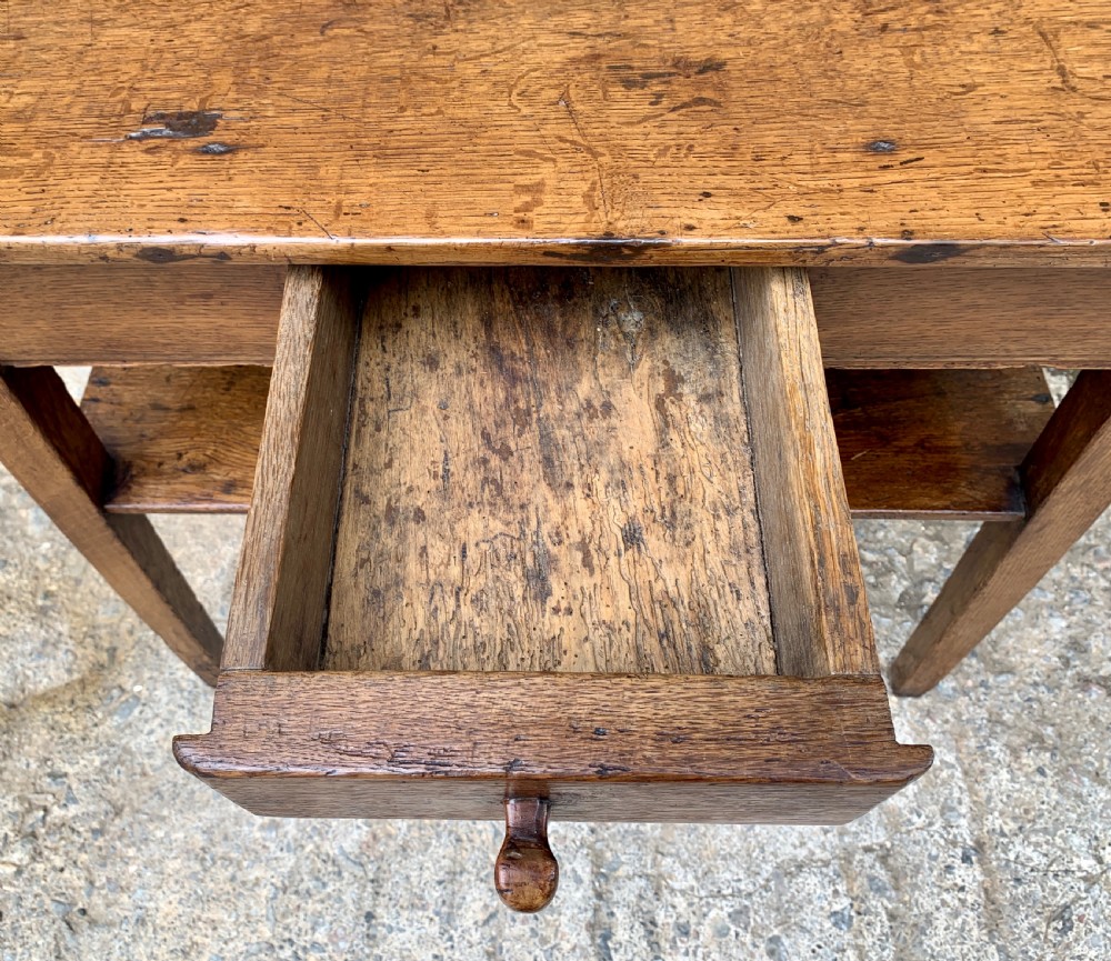 Antique Country Oak Side Table with Shelf View XI