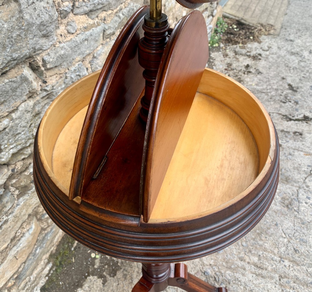 Victorian Walnut Adjustable Shaving Stand View XVI