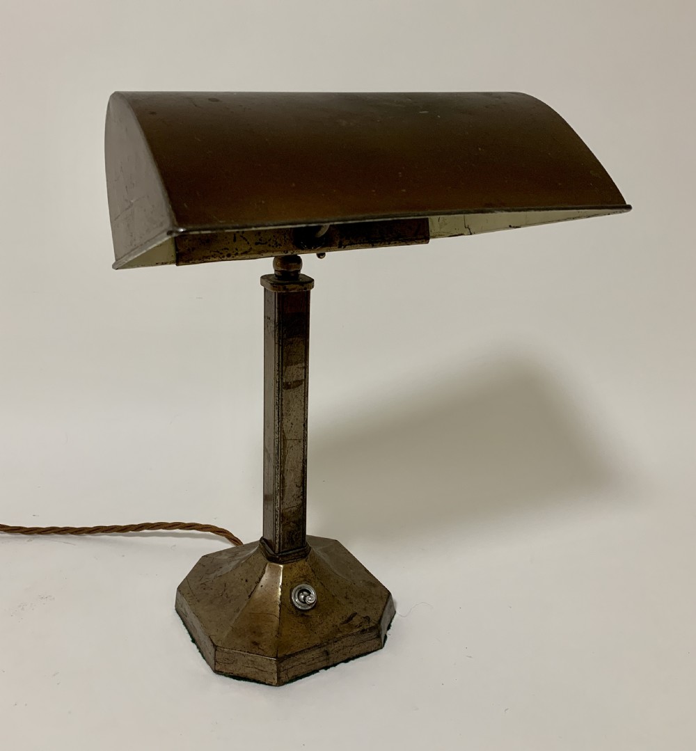 Antique Bankers Style Desk Lamp View XI