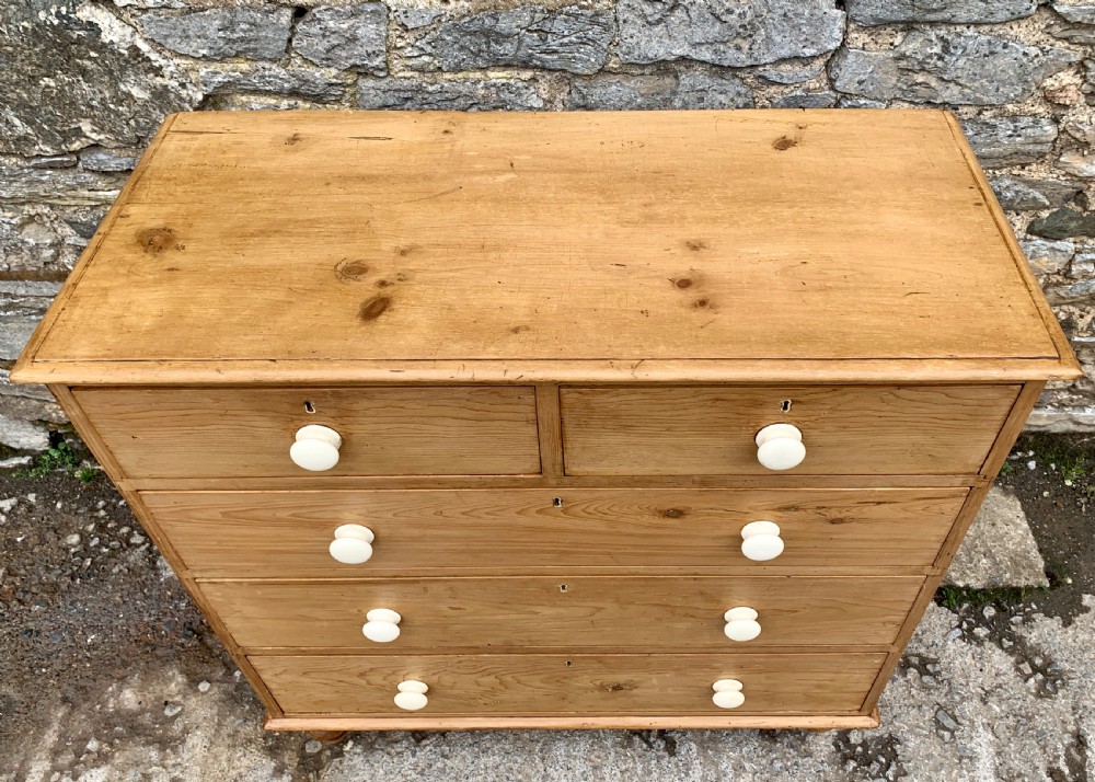 Victorian Pine Chest of Drawers View VIII