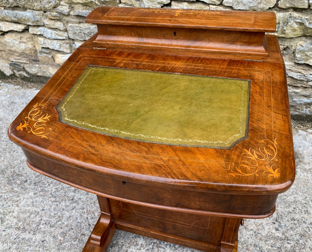 Victorian Burr Walnut Davenport View V