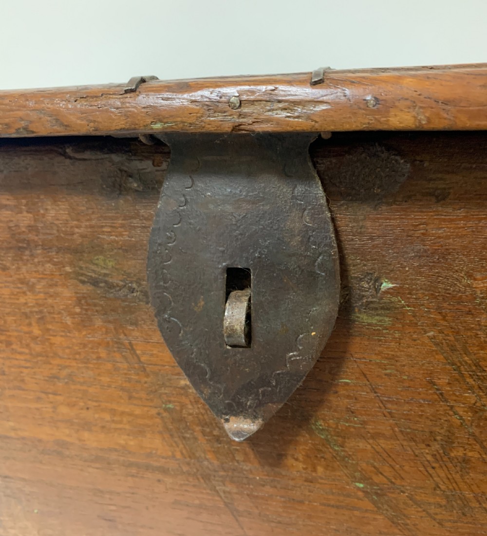Small Anglo Indian Trunk View IV