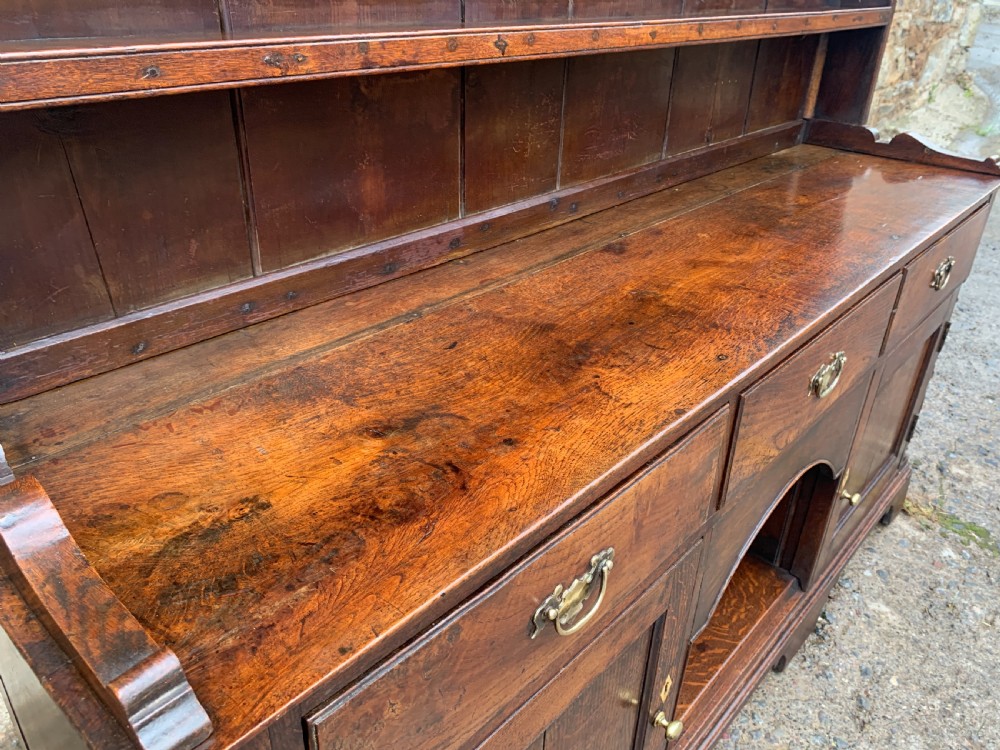 Georgian Oak Dog Kennel Dresser View XXIII
