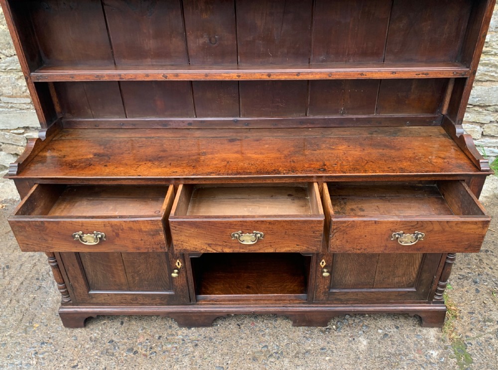 Georgian Oak Dog Kennel Dresser View XXIV