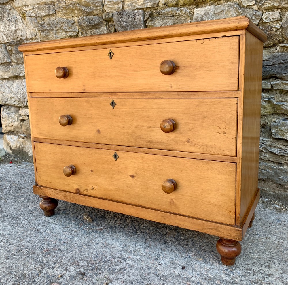 Victorian Stripped Pine Chest of Drawers View IX