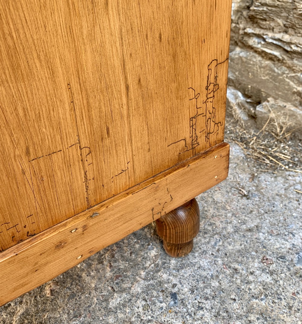 Victorian Stripped Pine Chest of Drawers View XVI