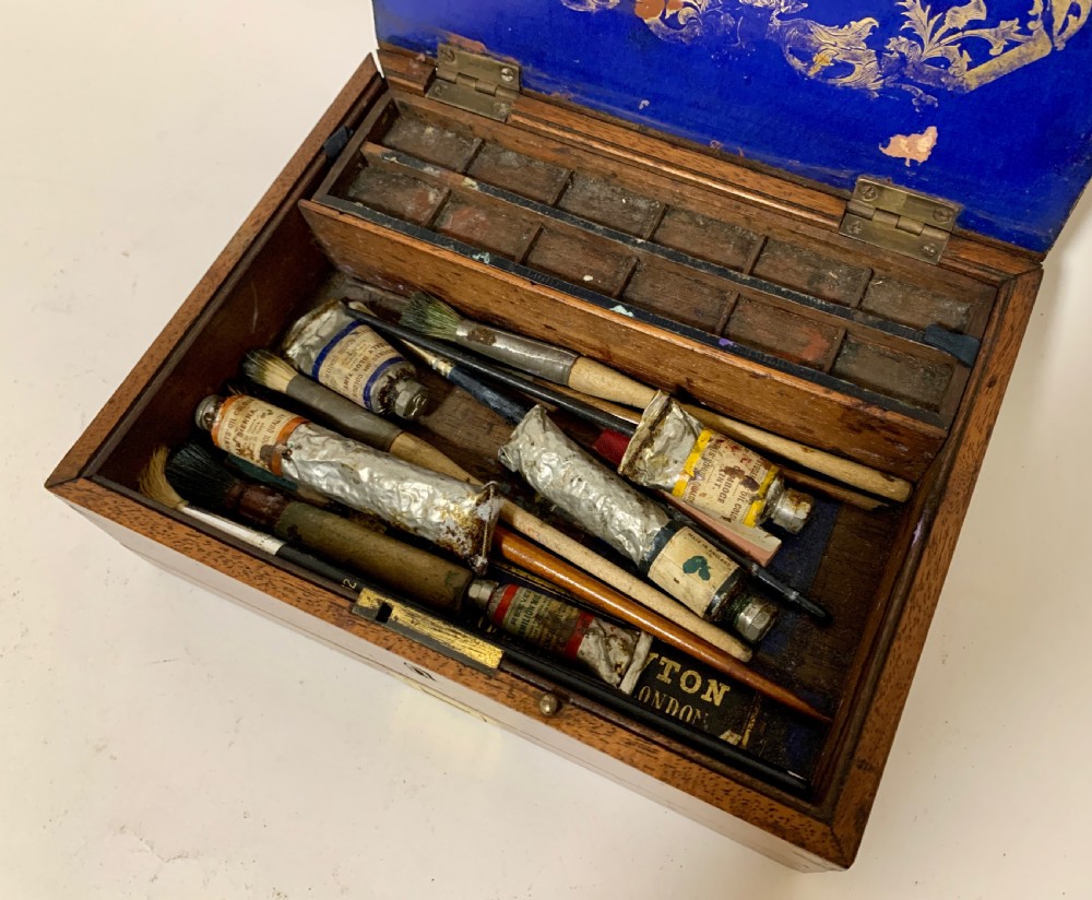 Victorian Winsor and Newton Artists Watercolour Paint Box View IV