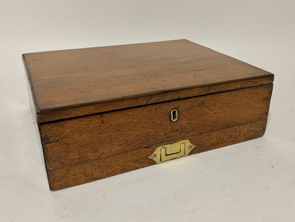 Victorian Winsor and Newton Artists Watercolour Paint Box View XV