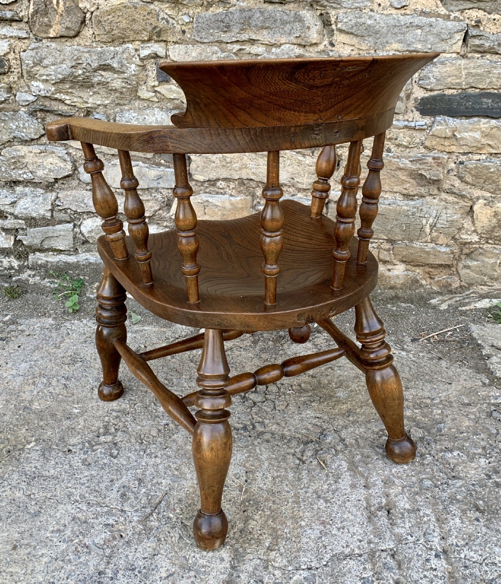 Antique Elm Captains Chair Smokers Bow View V
