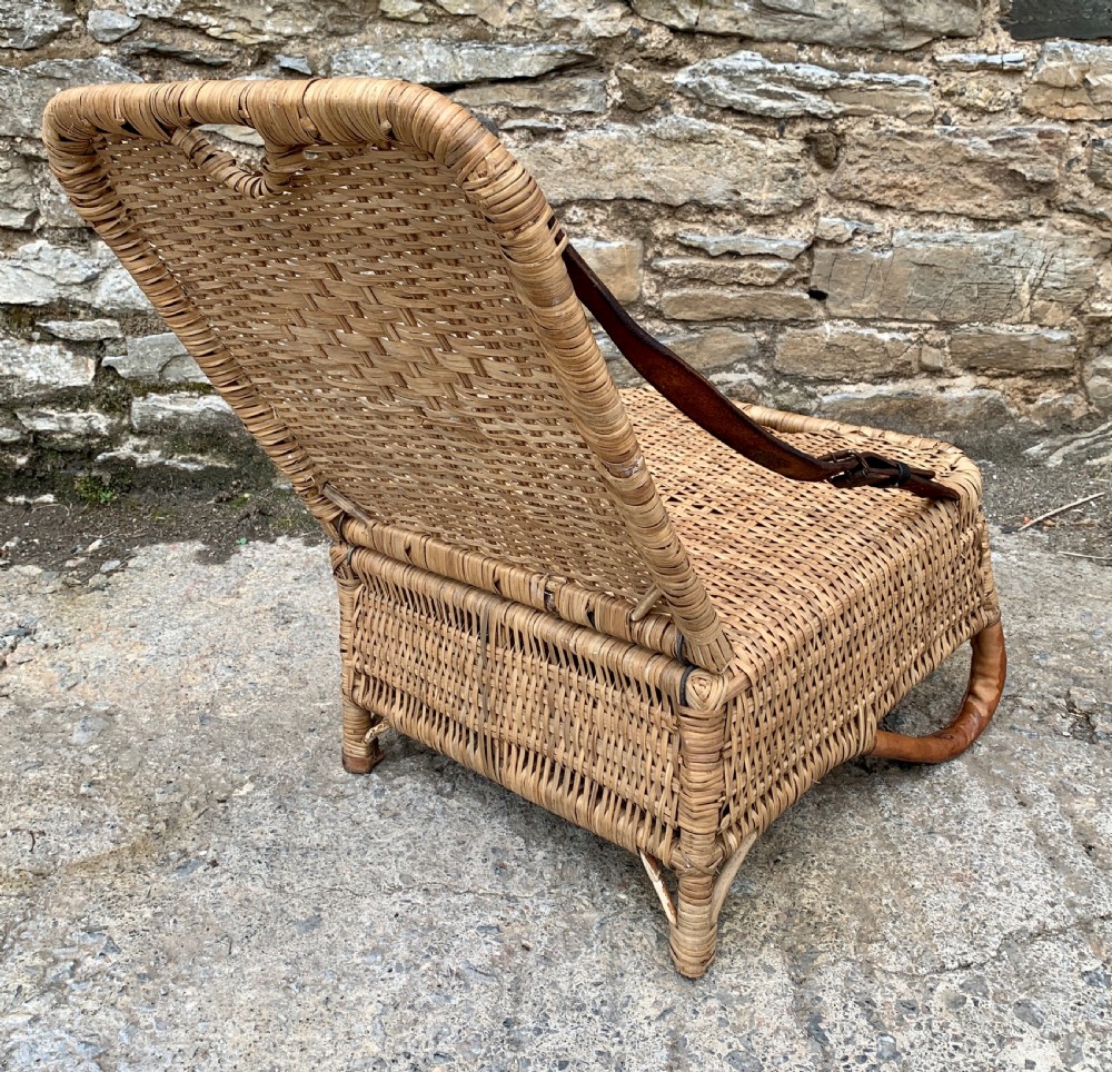 Vintage Wicker Folding Canoe Picnic Chair View XIII