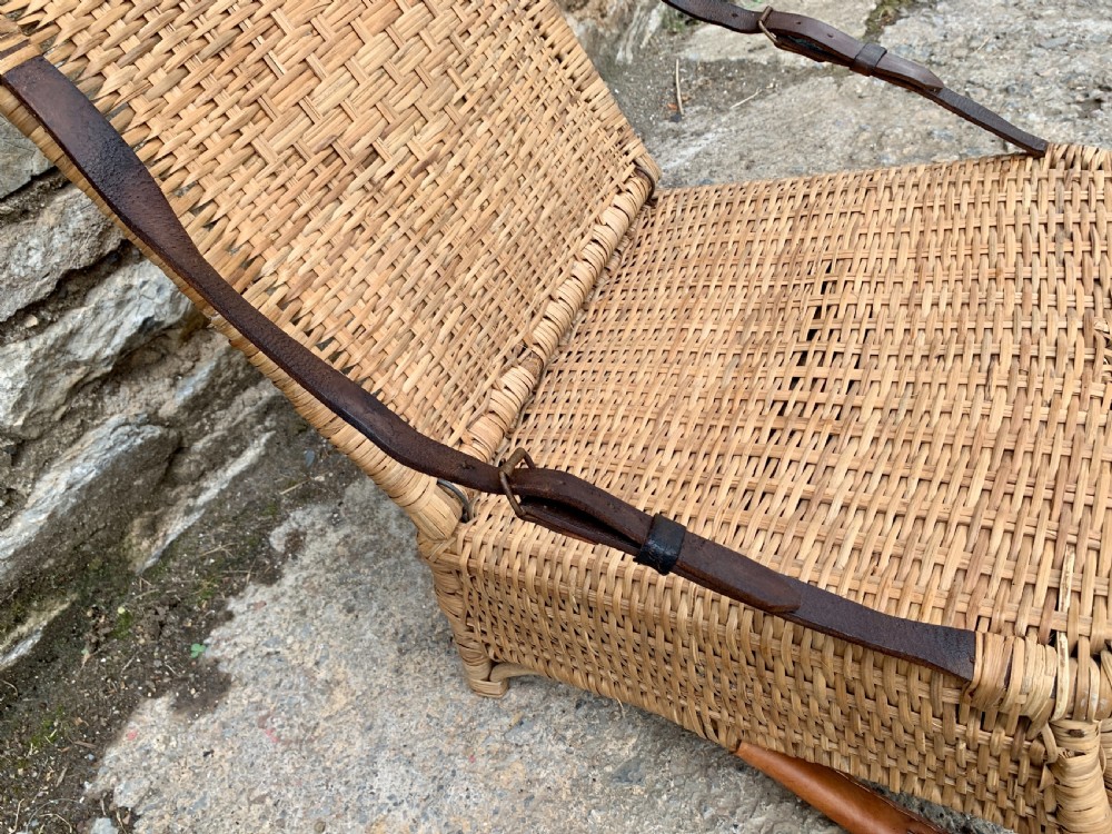 Vintage Wicker Folding Canoe Picnic Chair View XVII