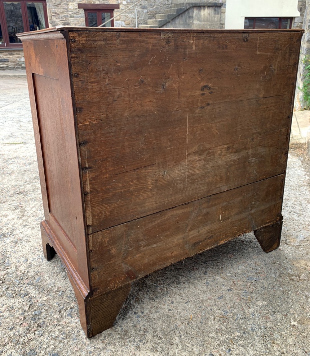 Georgian Oak Chest of Drawers View XVII