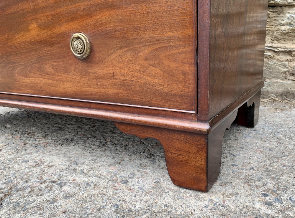 Georgian Mahogany Chest of Drawers View VII
