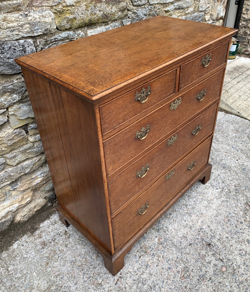 Georgian Oak Crossbanded Chest of Drawers View IV