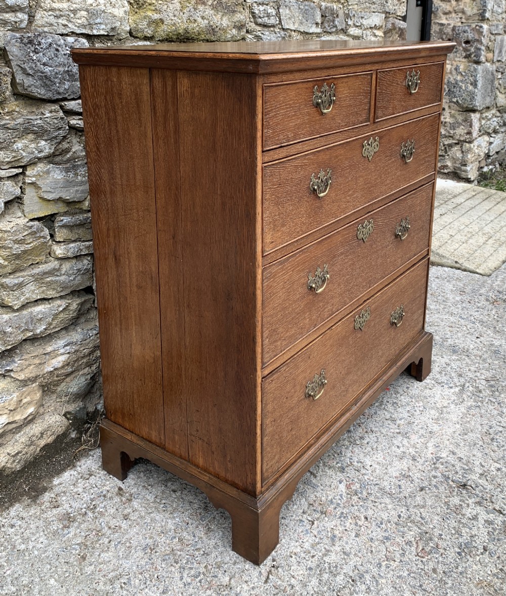 Georgian Oak Crossbanded Chest of Drawers View V