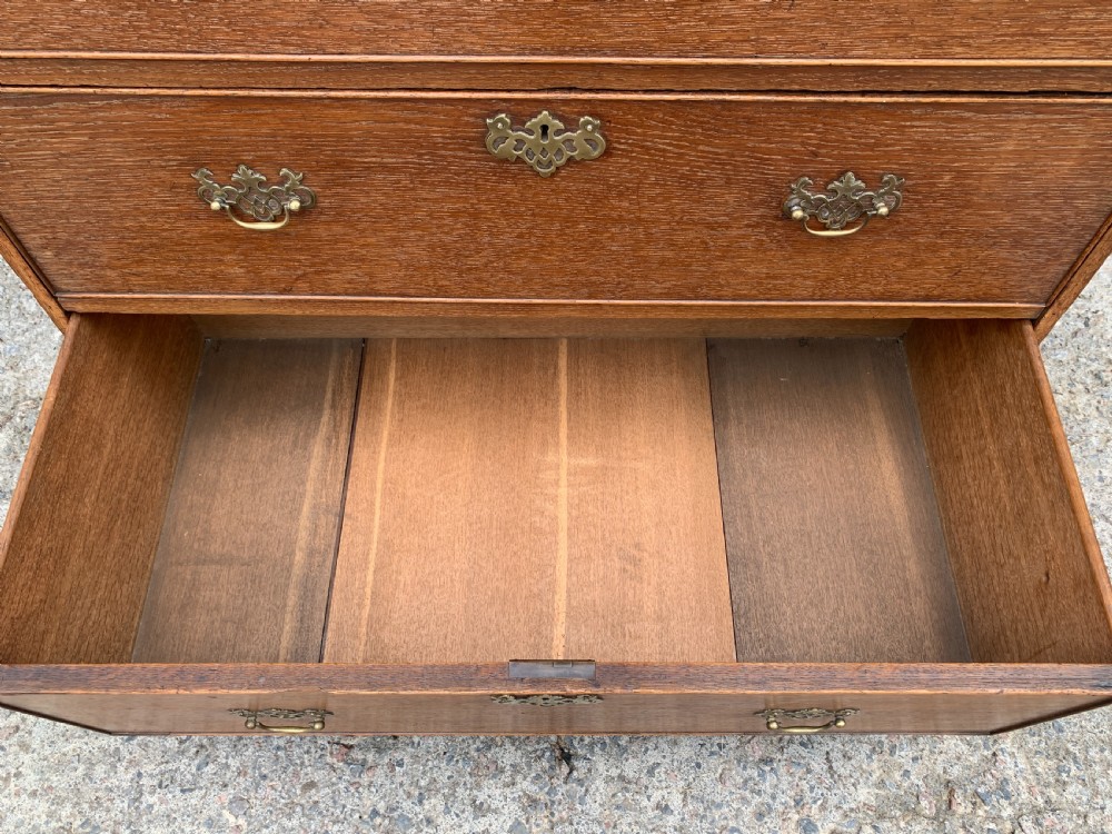 Georgian Oak Crossbanded Chest of Drawers View X