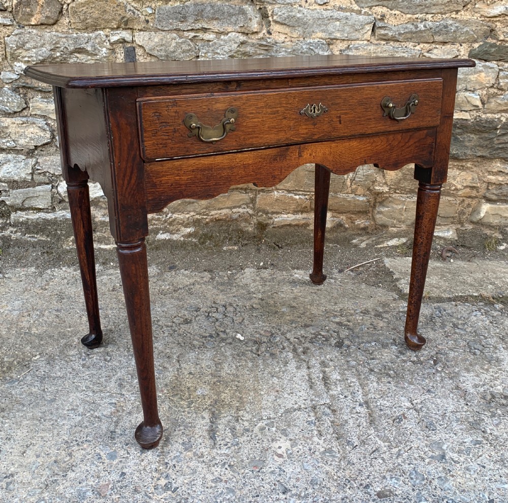 18th Century Oak Pad Foot Lowboy View IX