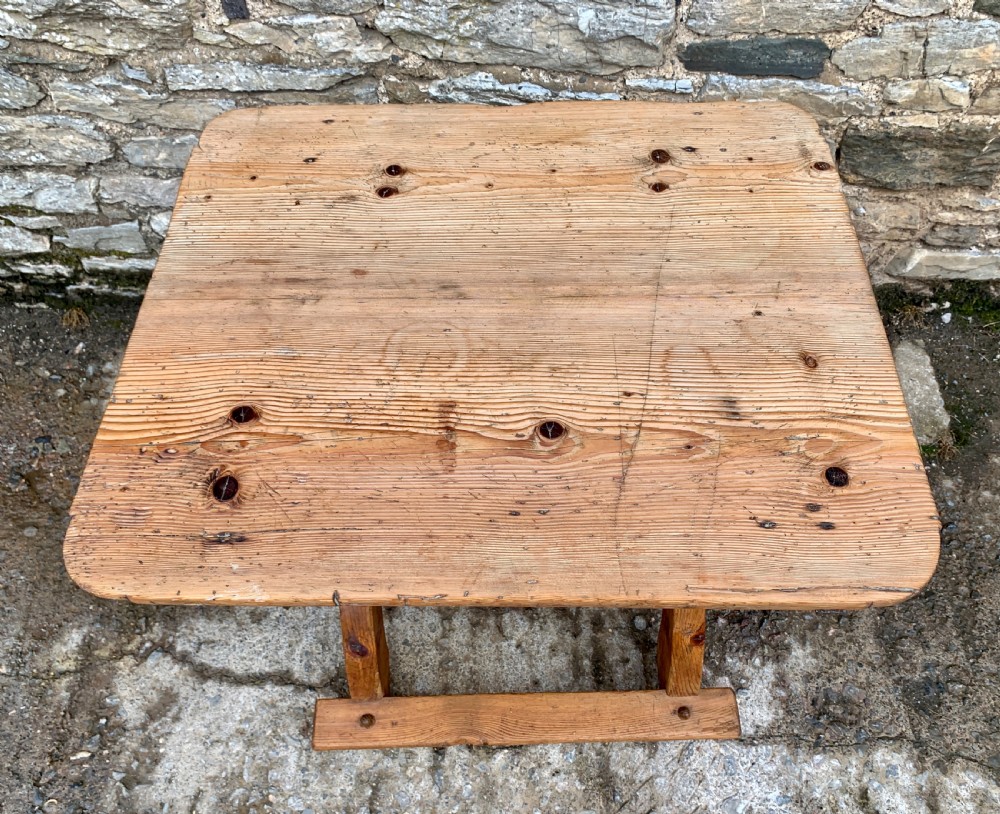 Antique Swedish Pine X-Frame Trestle Table View III