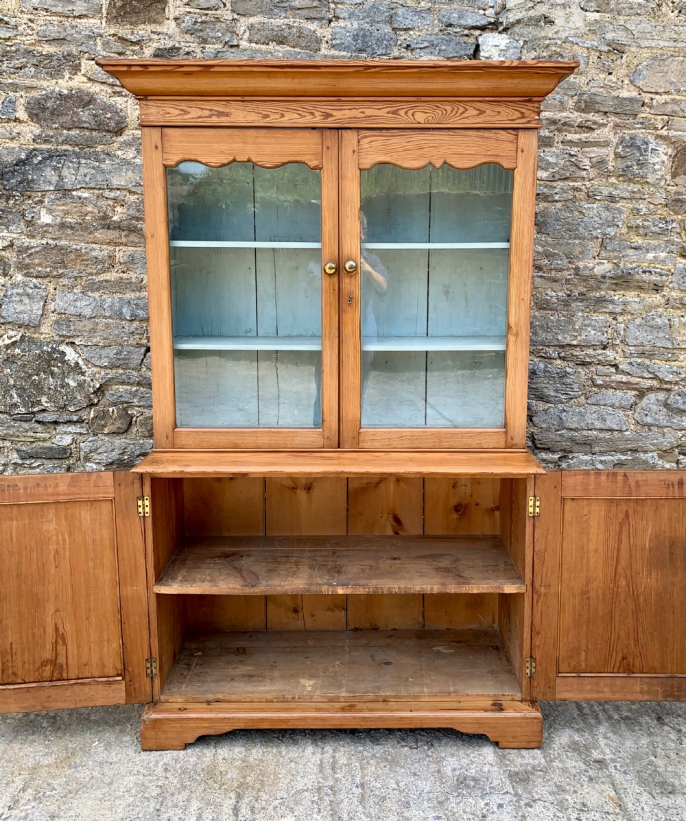 Antique Pine Glazed Dresser View VI