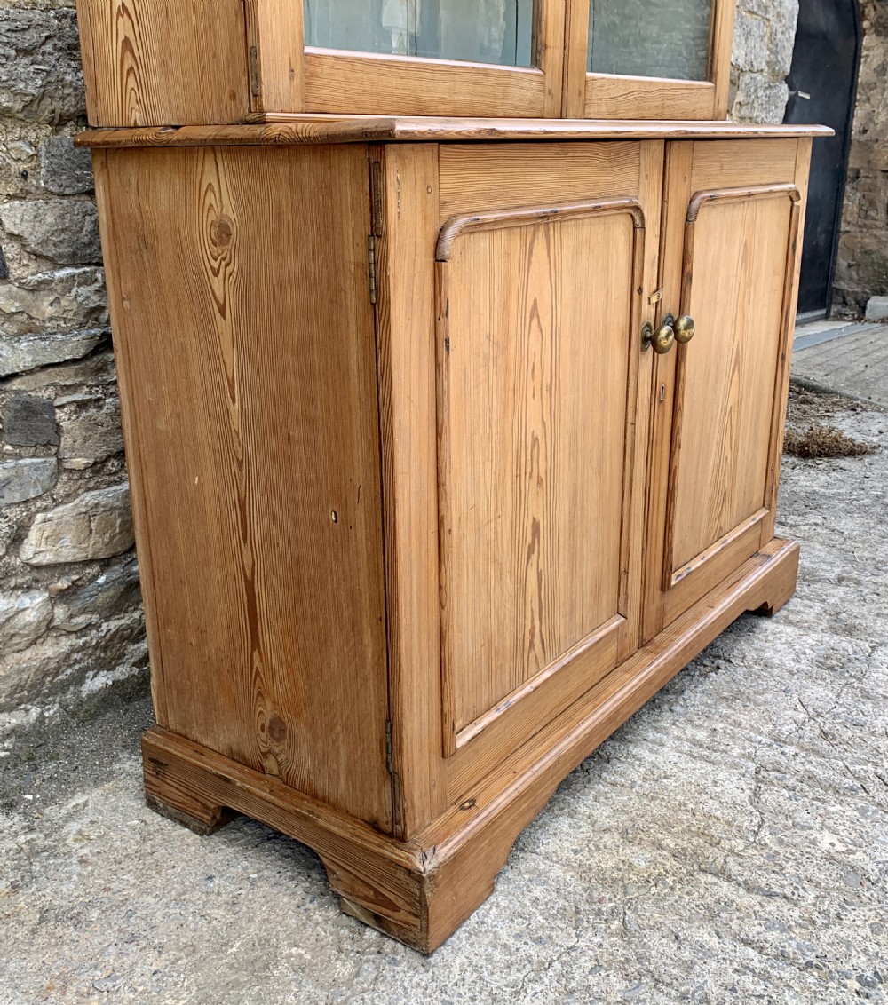 Antique Pine Glazed Dresser View VII