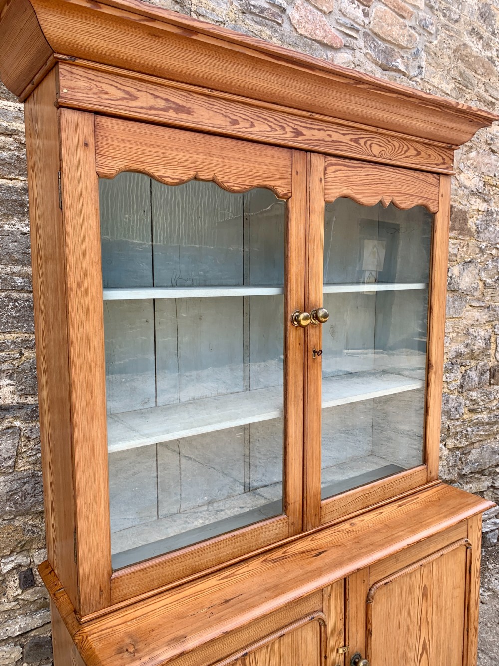 Antique Pine Glazed Dresser View XI