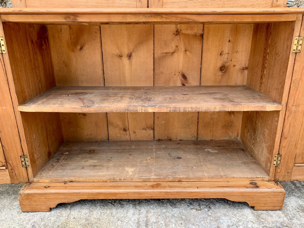 Antique Pine Glazed Dresser View XIII