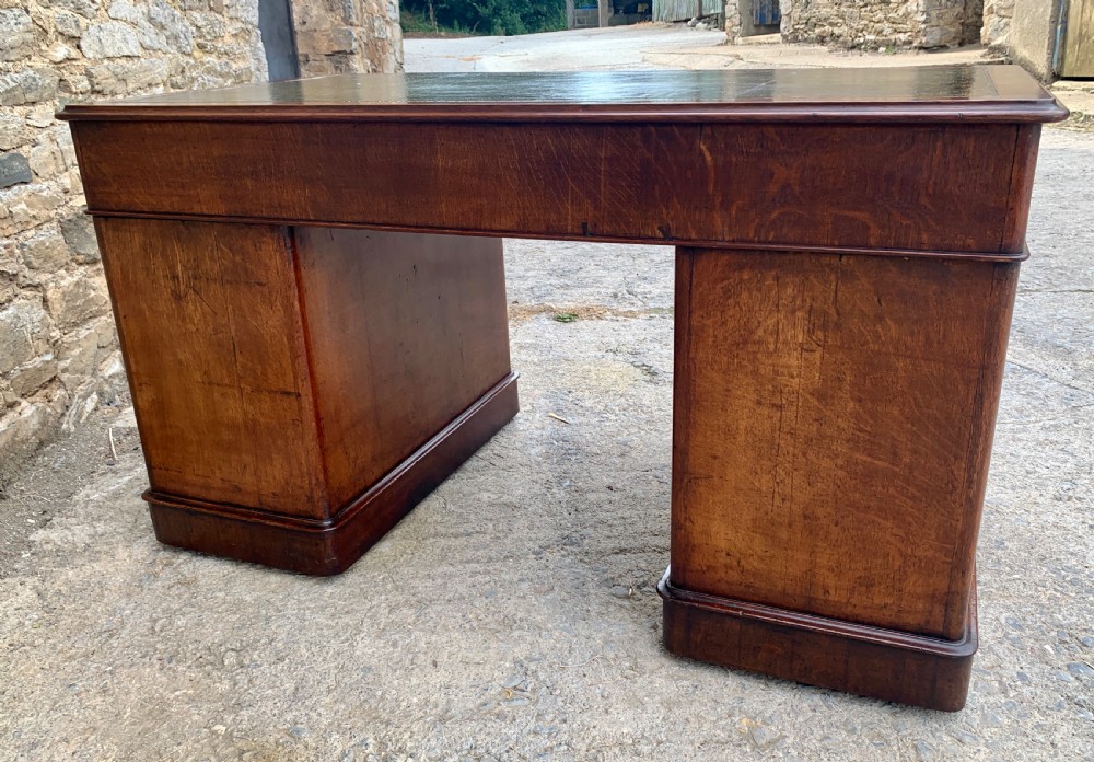 Large Victorian Oak Pedestal Desk View IV