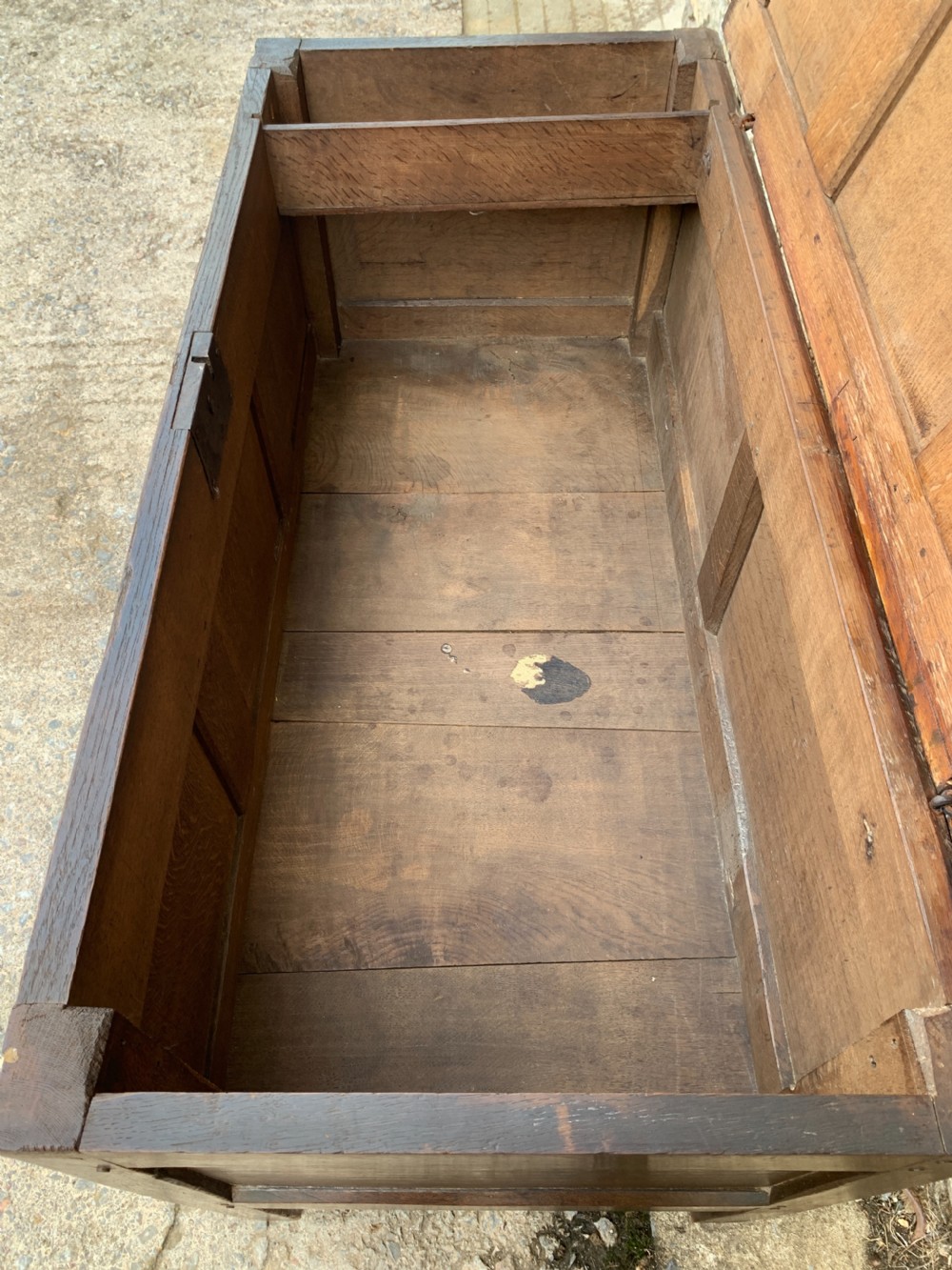 18th Century Georgian Oak Mule Chest View XII