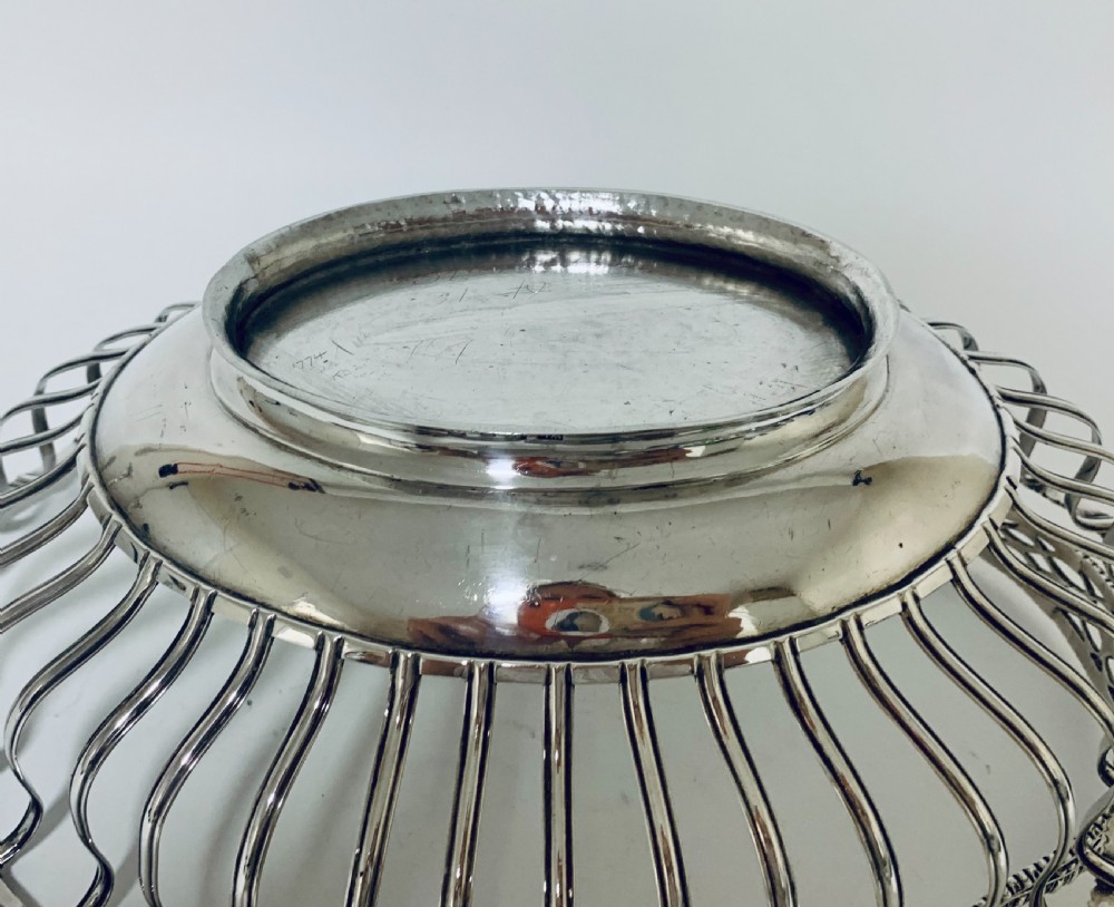 Antique Georgian 18th Century Solid Silver Swing Handle Bread Basket 1774 View XIX