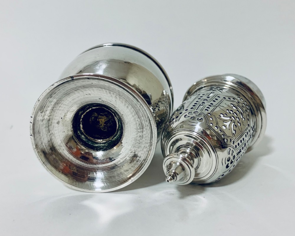 18th Century Solid Sterling Silver Sugar Caster Shaker by Thomas Bamford View VIII