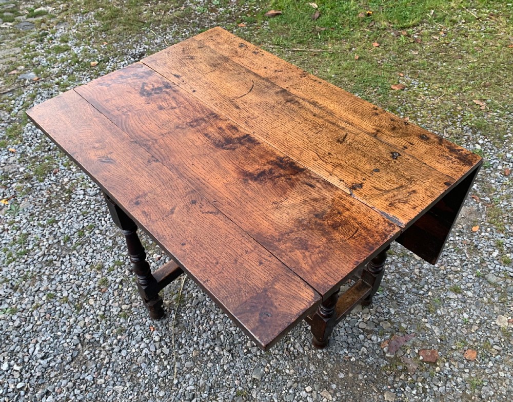 Small Antique 18th Century Oak Gateleg Table View VII