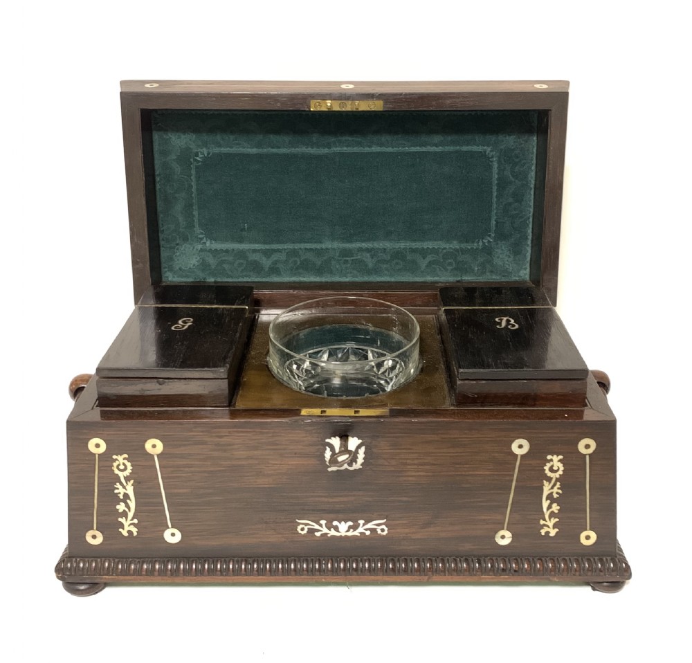 Regency Rosewood Mother of Pearl Inlaid Tea Caddy