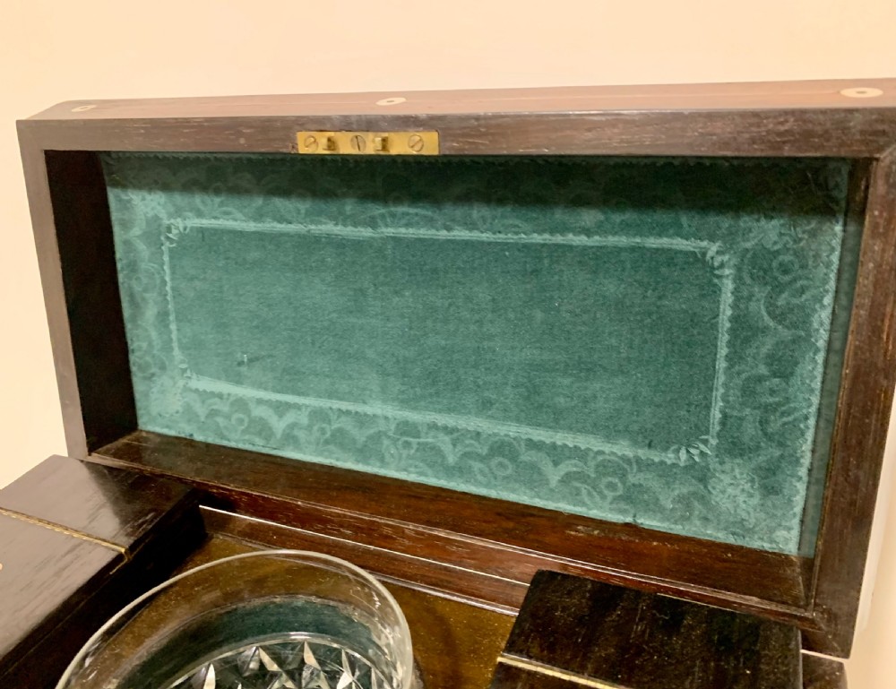 Regency Rosewood Mother of Pearl Inlaid Tea Caddy View XI