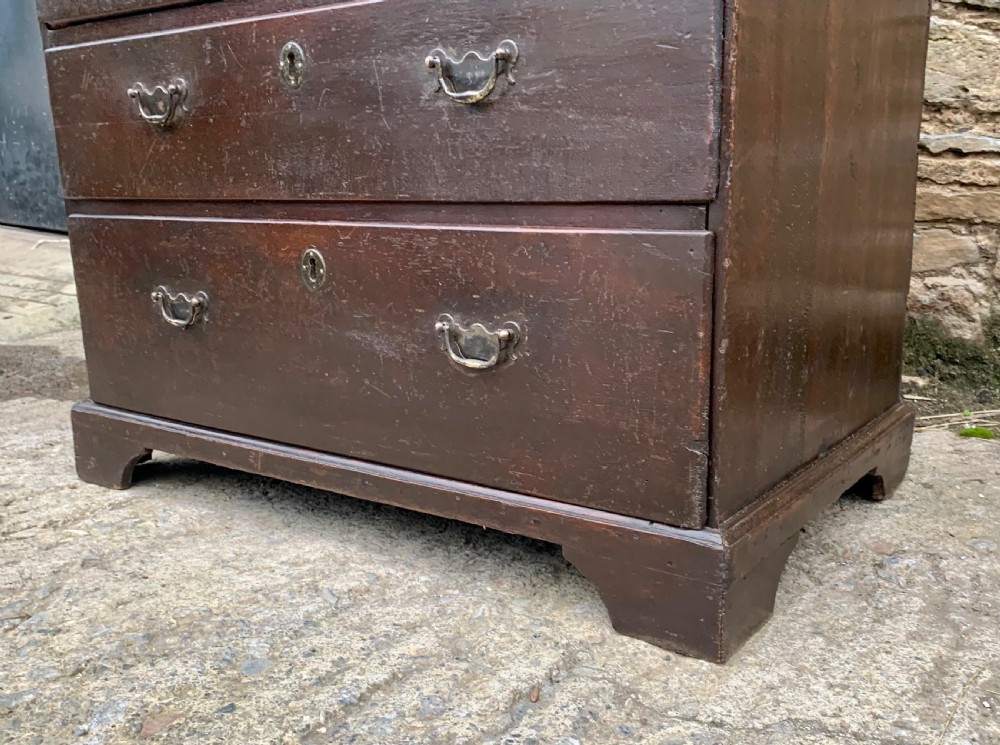 Small Georgian Oak Chest of Drawers View XI