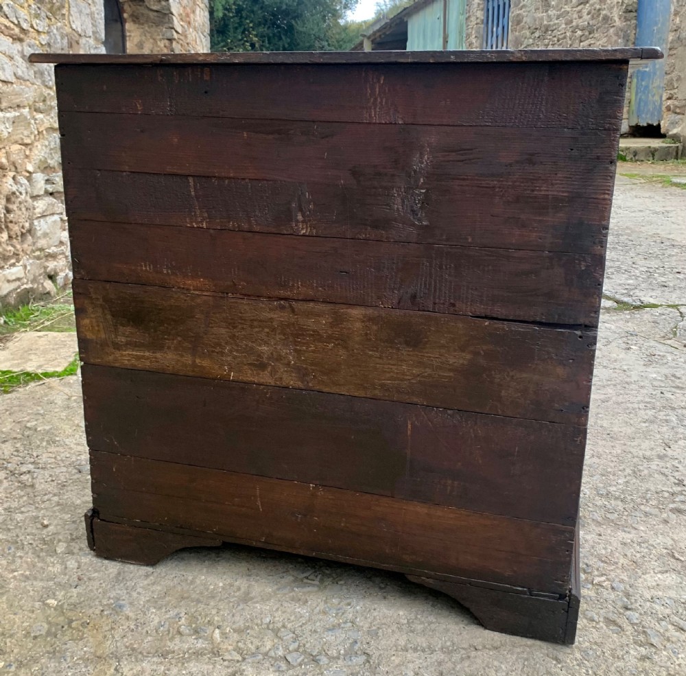 Small Georgian Oak Chest of Drawers View XVII
