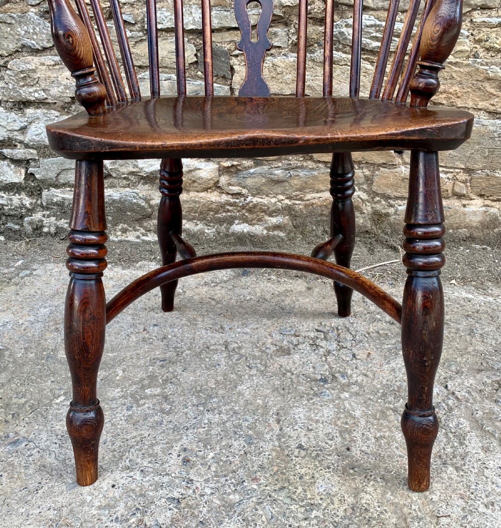 Antique Hoop Back Windsor Chair with Crinoline Stretcher View XIV