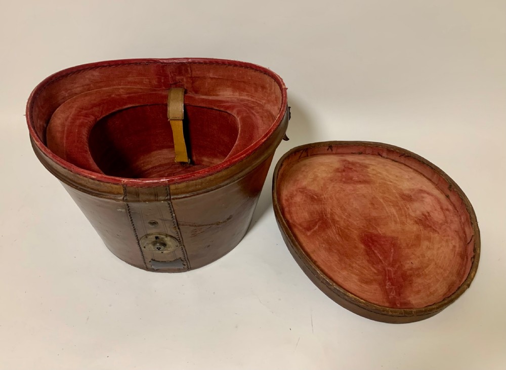 Victorian Silk Top Hat in Leather Box View VII
