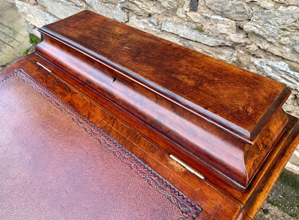 Victorian Burr Walnut Davenport View V
